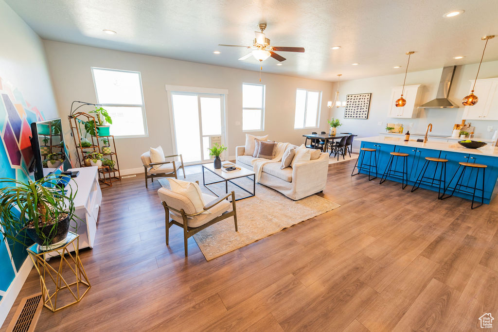 7390 N PAWNEE RD Eagle Mountain, UT 84005