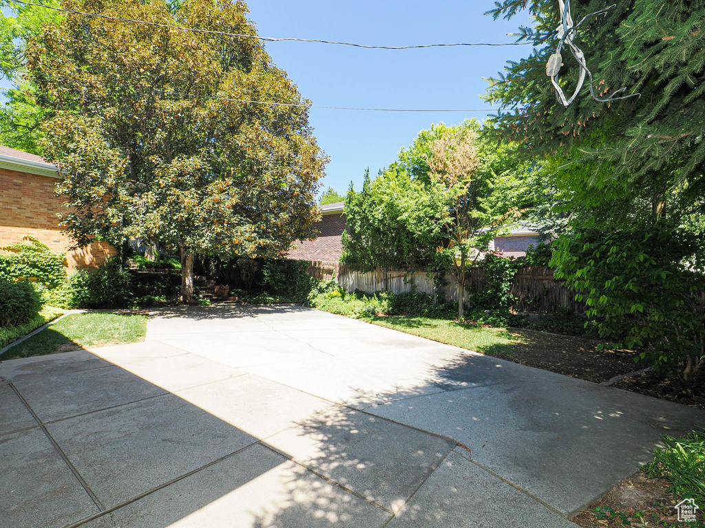 4893 S REGENCY ST Holladay, UT 84117