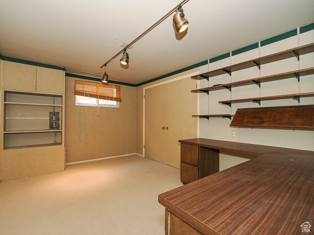 4893 S REGENCY ST Holladay, UT 84117