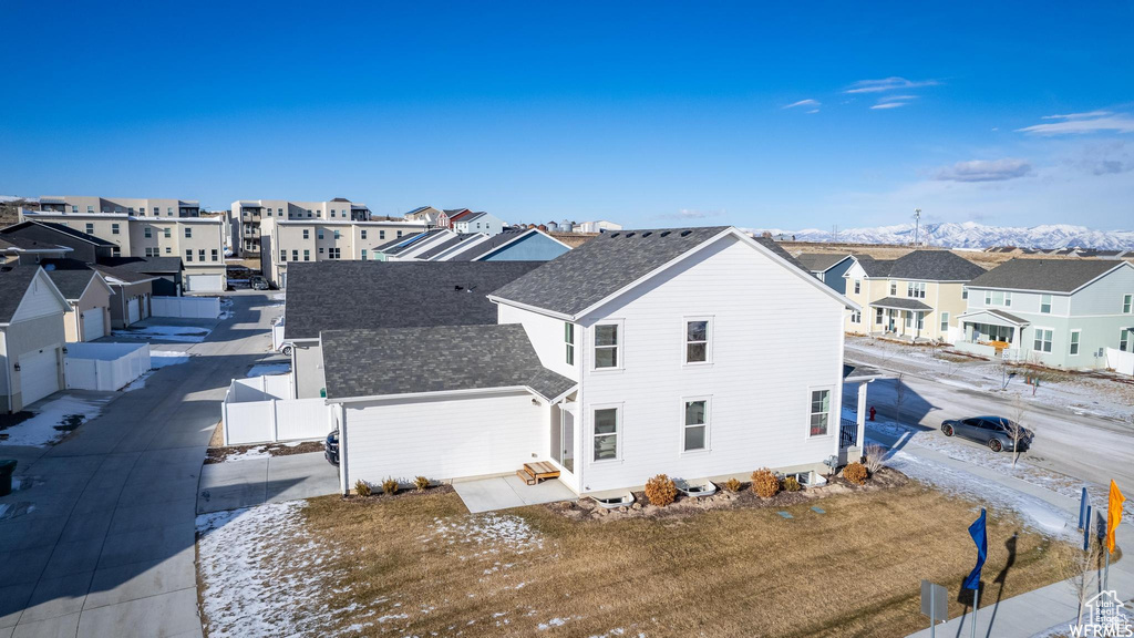 7624 S CLIPPER HILL RD West Jordan, UT 84081