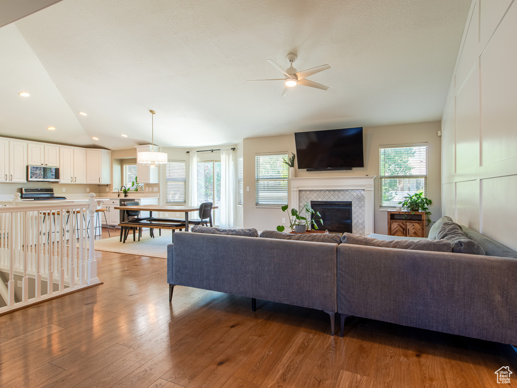 552 E SUNSET STREAM WAY Draper, UT 84020