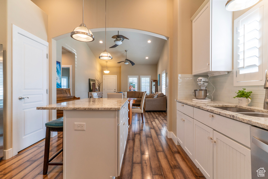 10296 S SALMON DR South Jordan, UT 84095