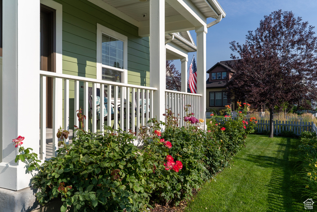 10296 S SALMON DR South Jordan, UT 84095