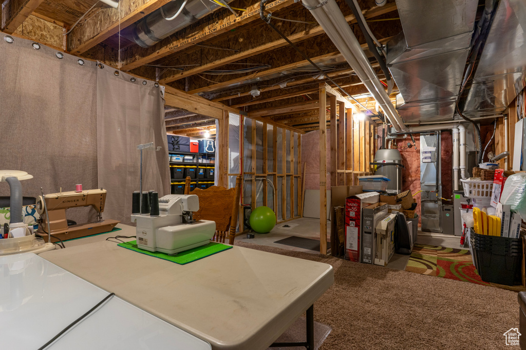10296 S SALMON DR South Jordan, UT 84095