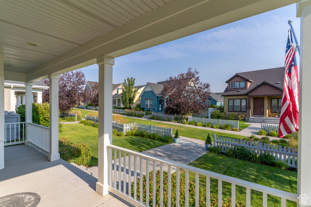 10296 S SALMON DR South Jordan, UT 84095