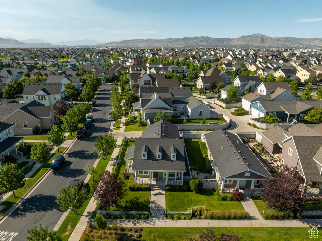 10296 S SALMON DR South Jordan, UT 84095