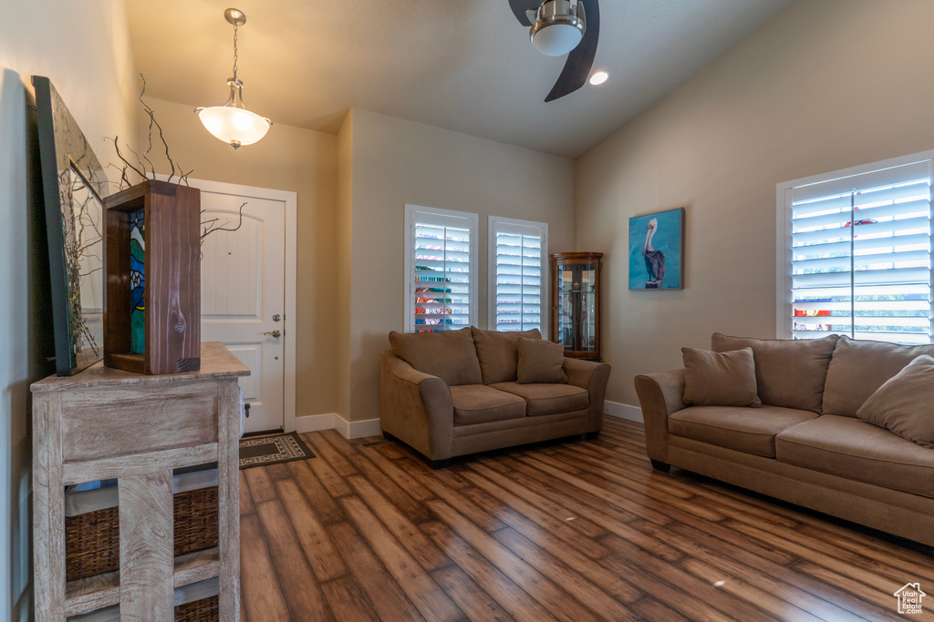10296 S SALMON DR South Jordan, UT 84095