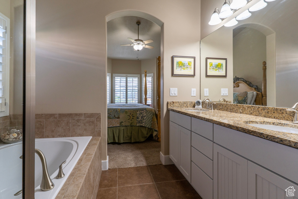 10296 S SALMON DR South Jordan, UT 84095