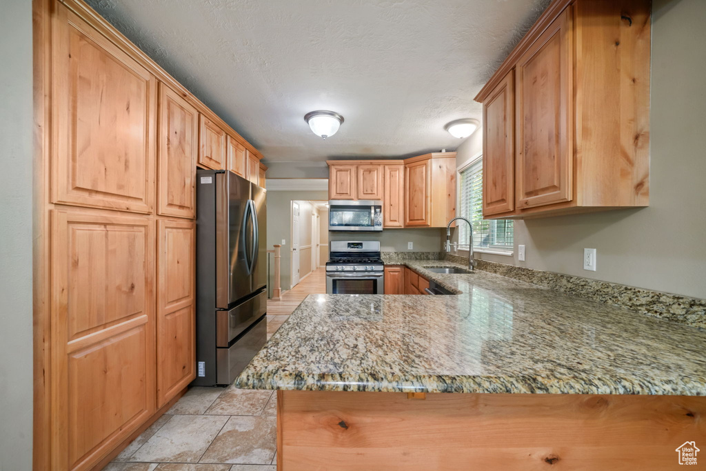 8916 S COBBLE CREST LN Sandy, UT 84093