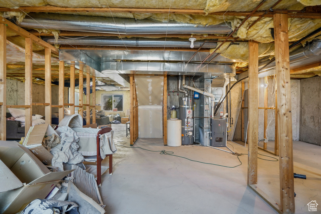 3641 S COUNTRY WEST DR Magna, UT 84044