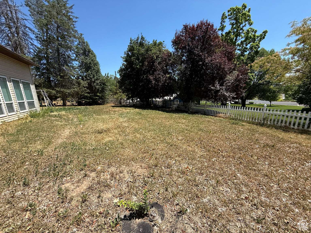 1012 W 3550 N Pleasant View, UT 84414
