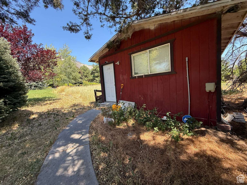 1012 W 3550 N Pleasant View, UT 84414