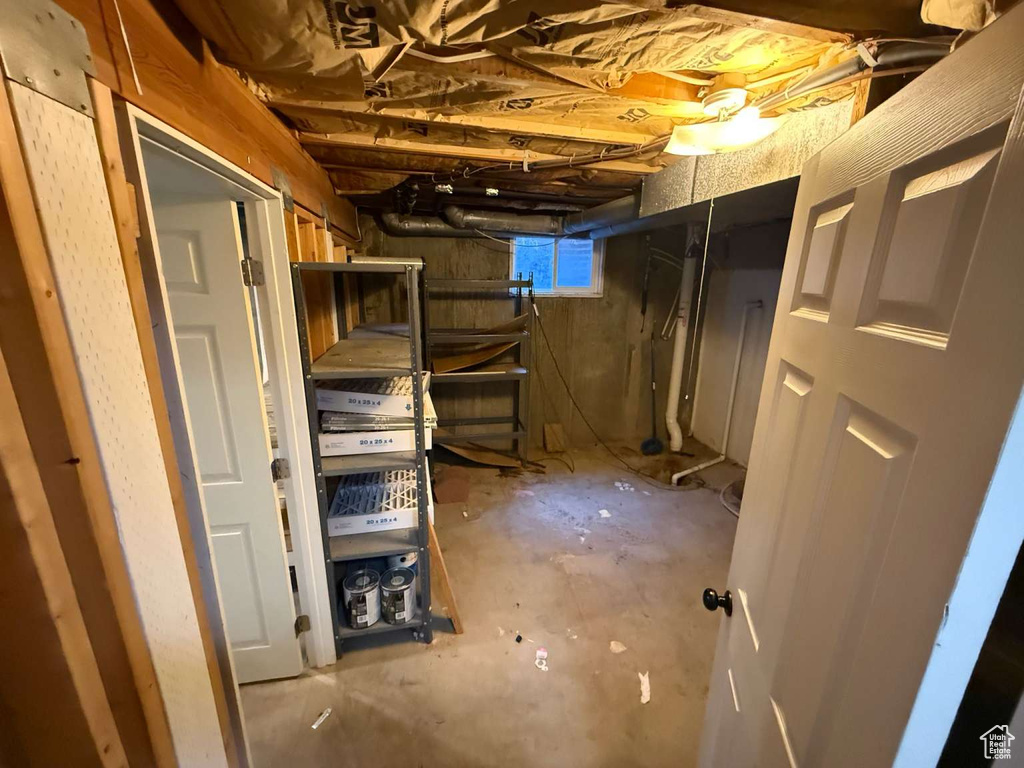 1012 W 3550 N Pleasant View, UT 84414