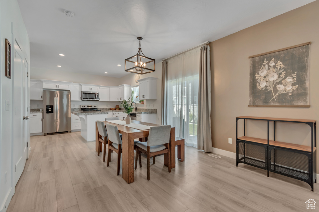 4913 E GOLDEN MEADOW XING Eagle Mountain, UT 84005