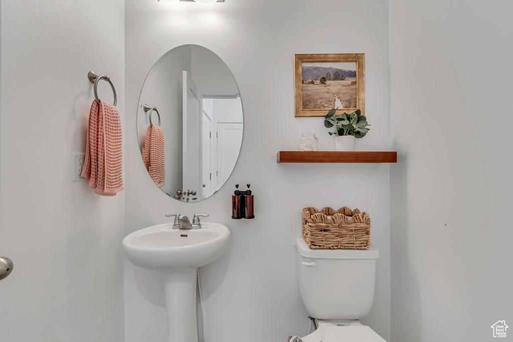 4913 E GOLDEN MEADOW XING Eagle Mountain, UT 84005