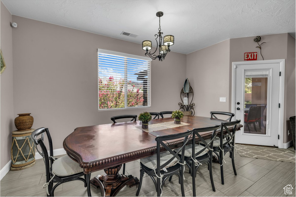 Photo 9 for MLS #2098204 at 3334 W 2700 South
