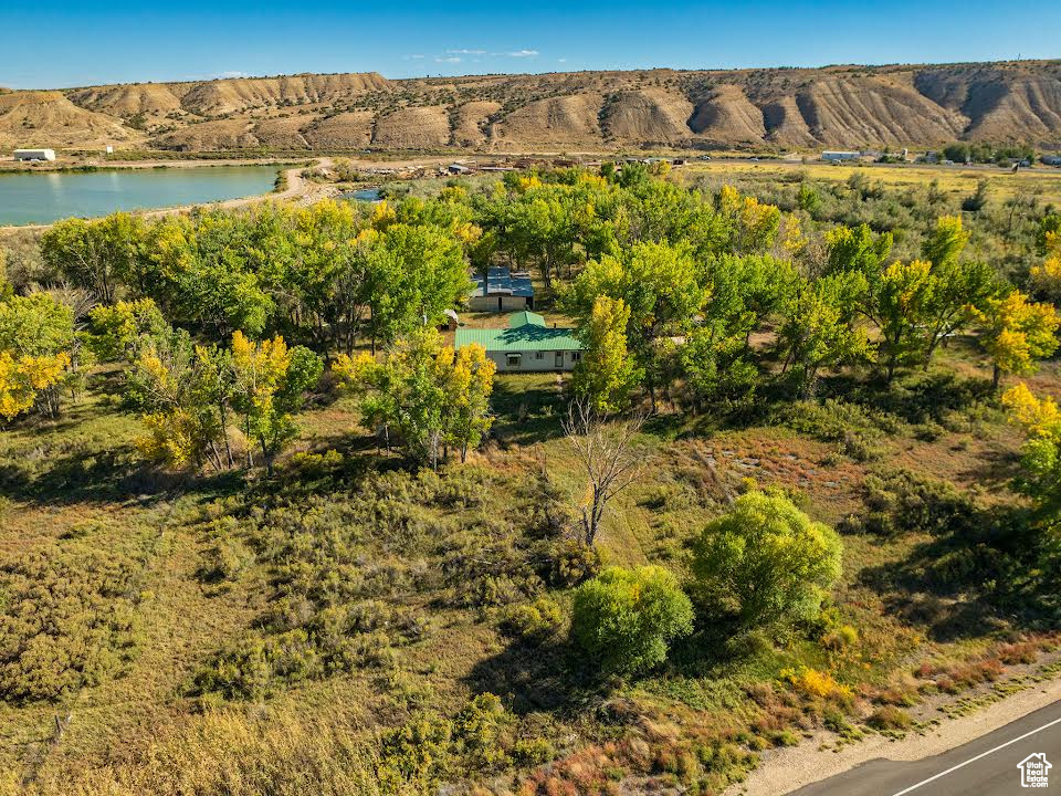 20673 W EAST RIVER RD Duchesne, UT 84021