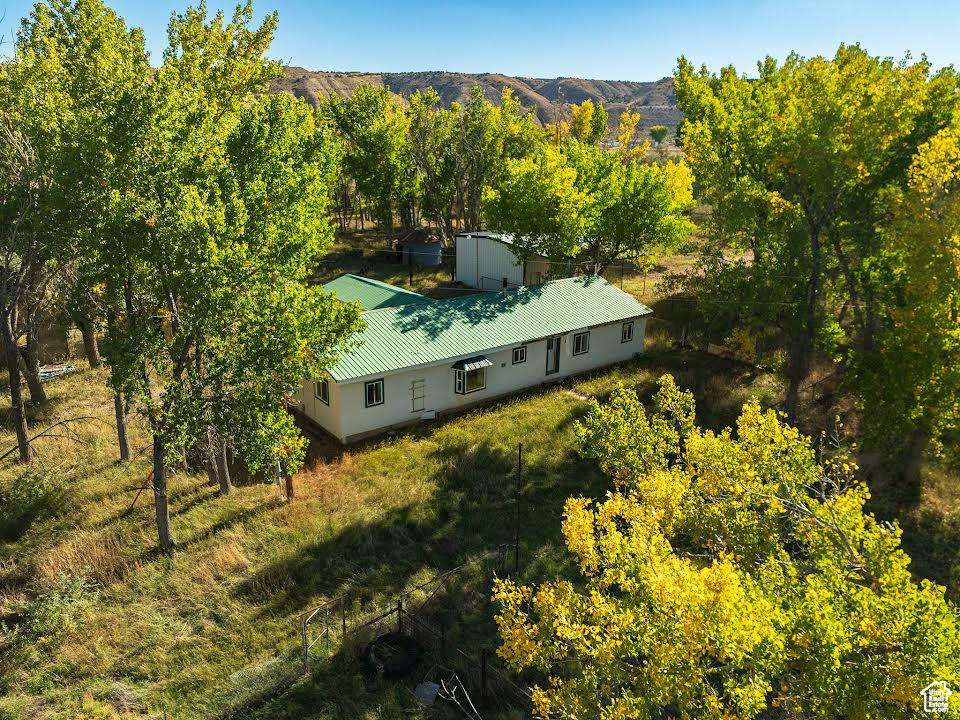20673 W EAST RIVER RD Duchesne, UT 84021