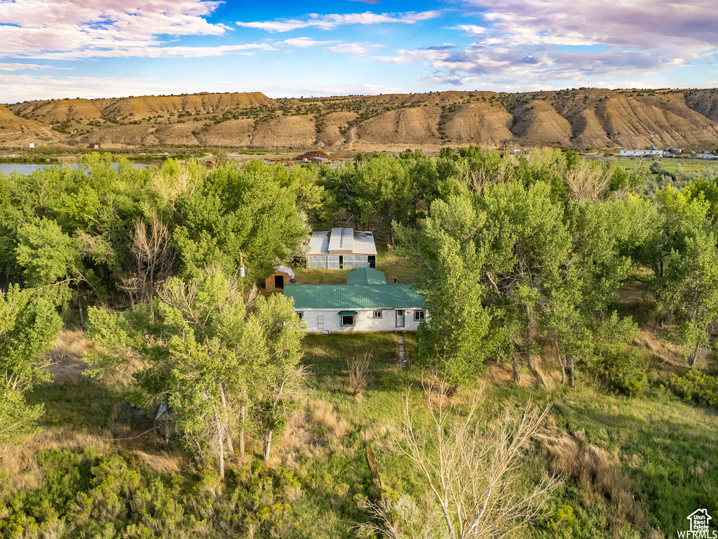 20673 W EAST RIVER RD Duchesne, UT 84021
