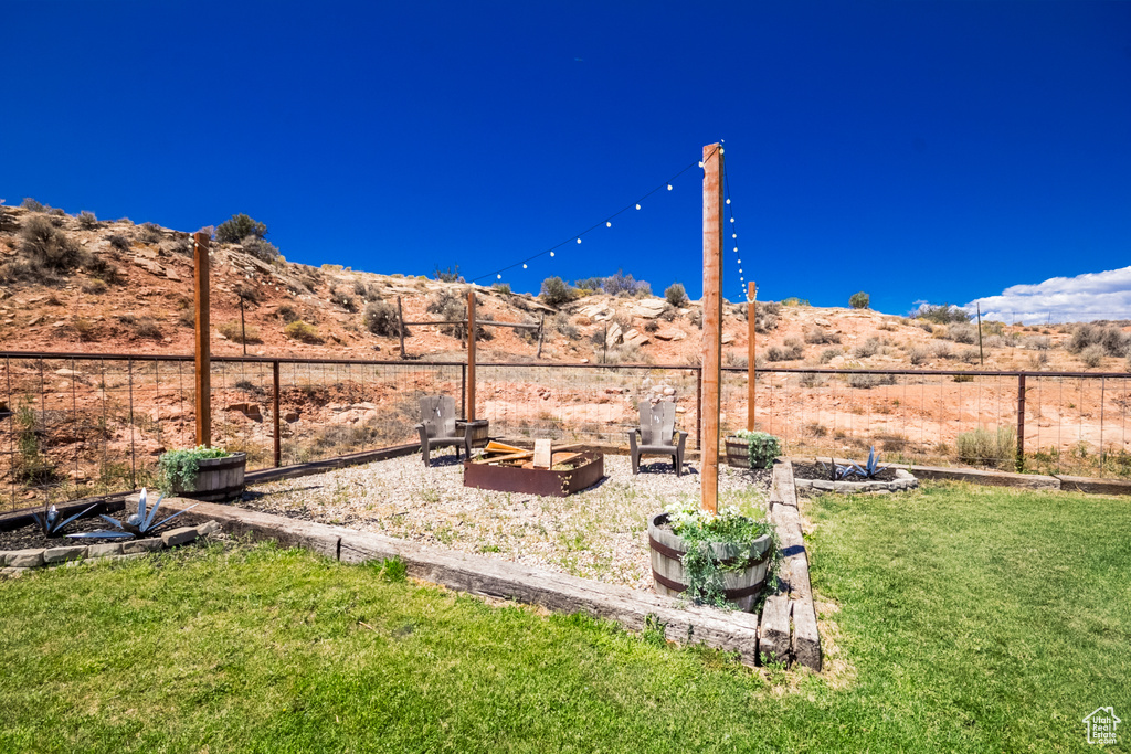 View of yard with a vegetable garden