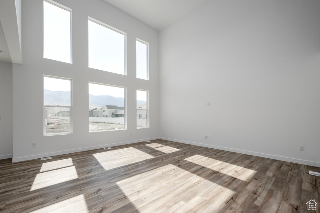 1844 E BISON DR #B229 Eagle Mountain, UT 84005