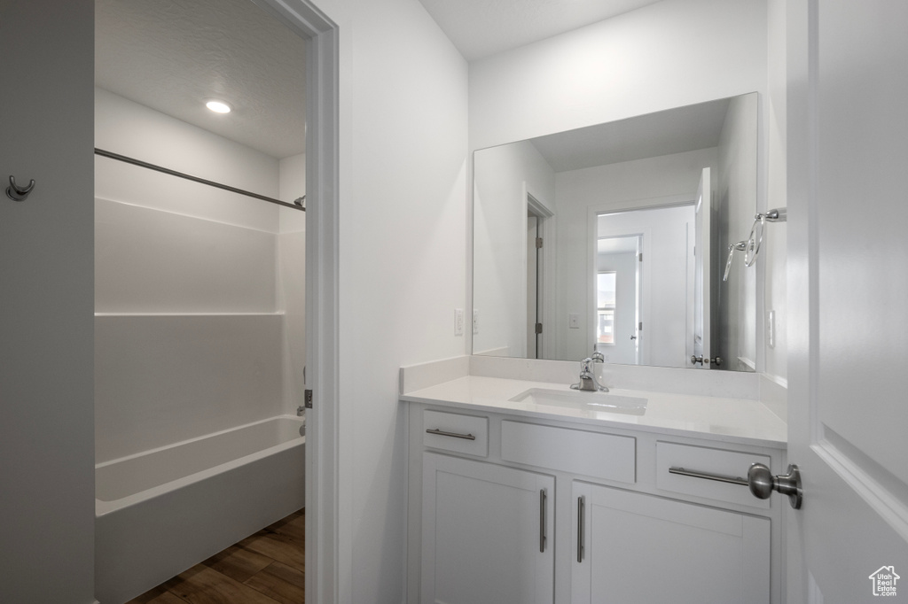 1844 E BISON DR #B229 Eagle Mountain, UT 84005