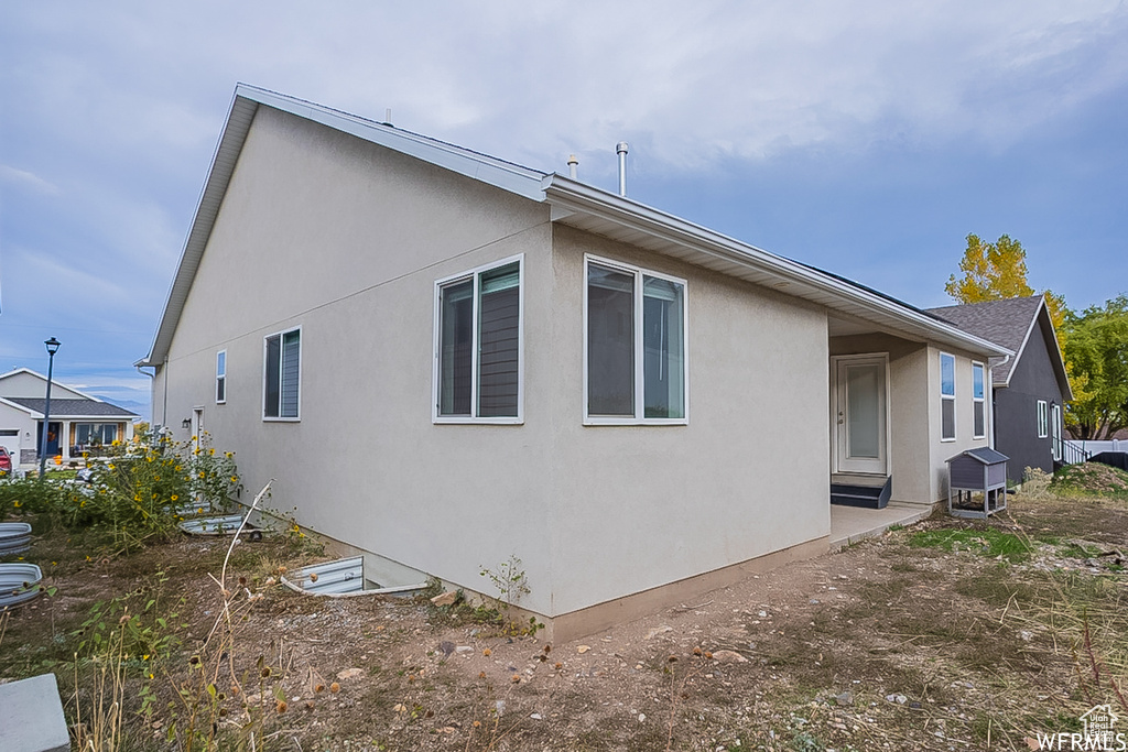 124 N PEACH ST Santaquin, UT 84655