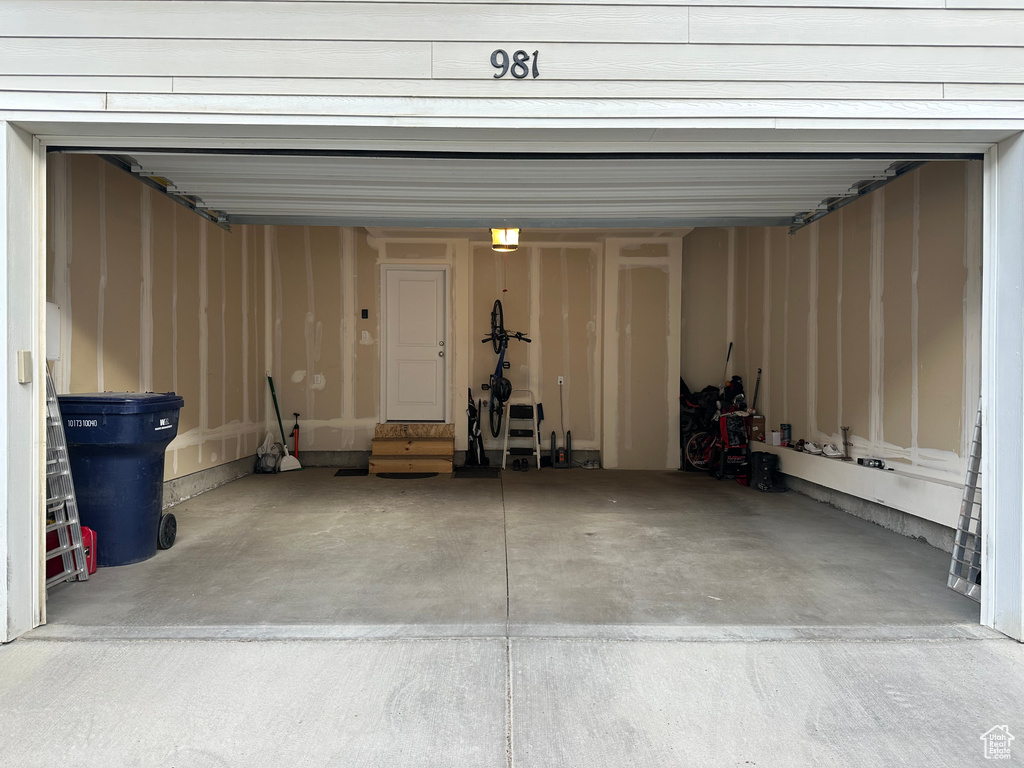 981 W CYAN VALLEY WAY Bluffdale, UT 84065
