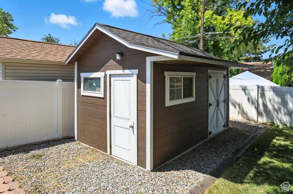 1704 S SORRENTO DR Woods Cross, UT 84087