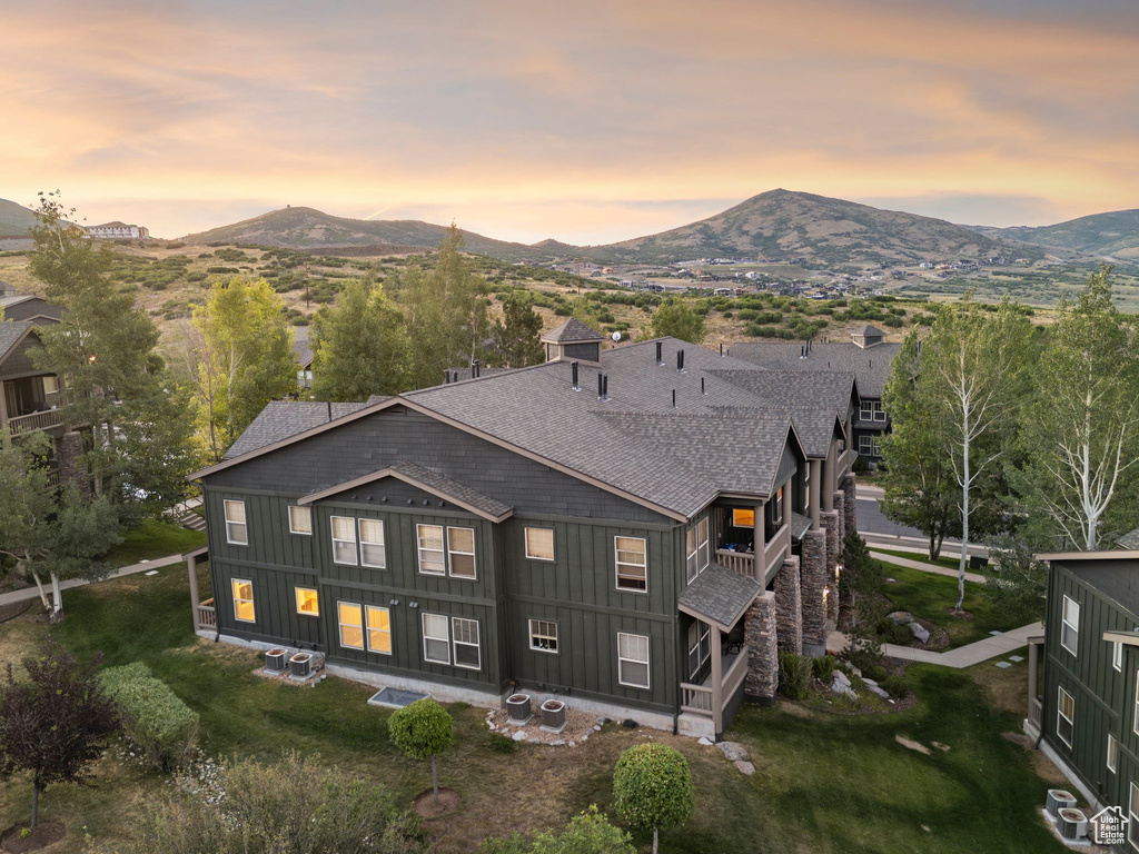 1729 FOX BAY DR #J104 Heber City, UT 84032