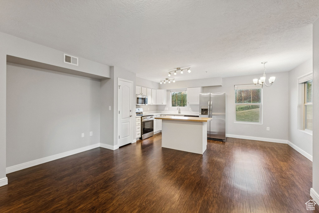 1729 FOX BAY DR #J104 Heber City, UT 84032