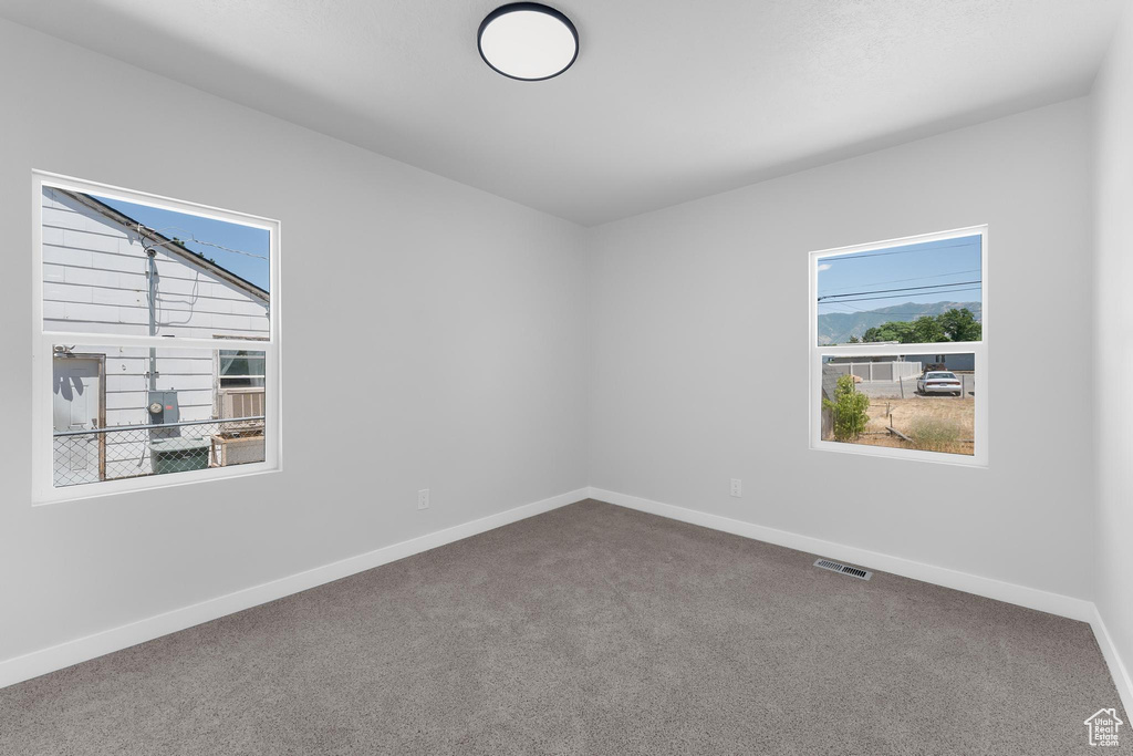 482 N BROOK AVE Tooele, UT 84074