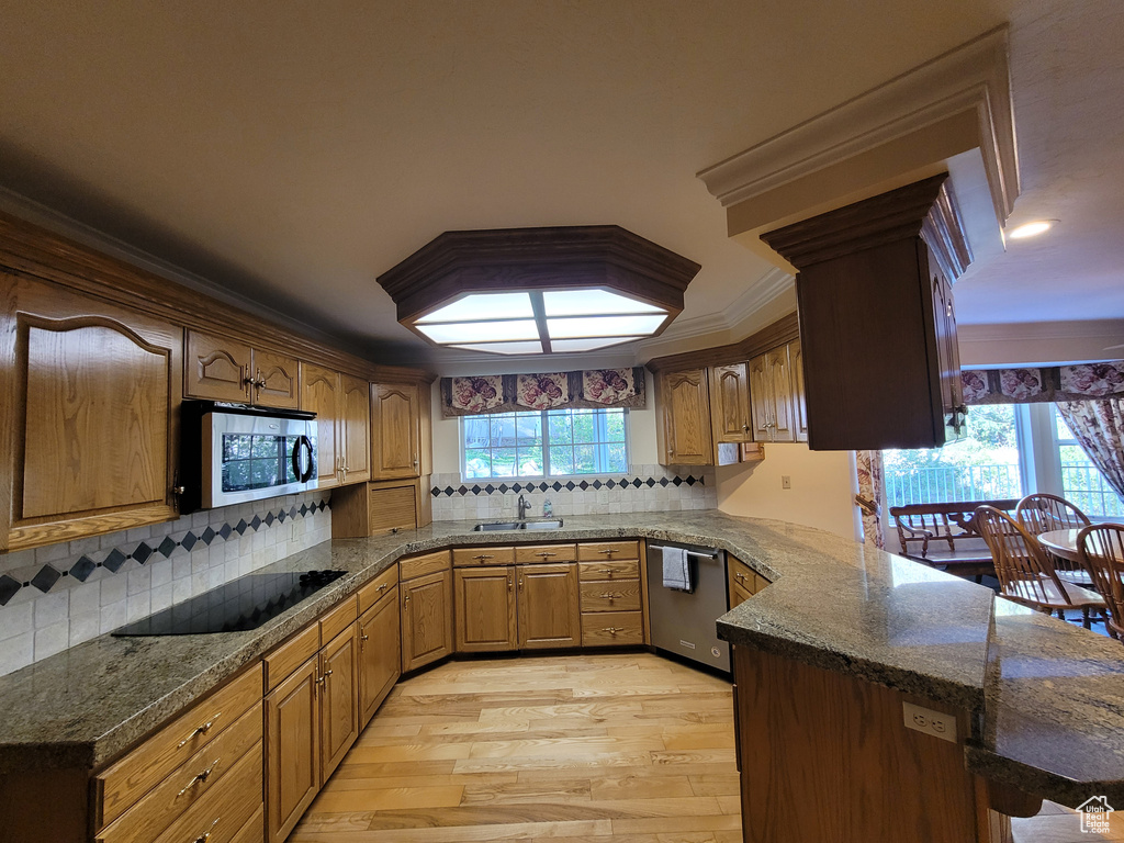 1360 LAKEVIEW DR Bountiful, UT 84010