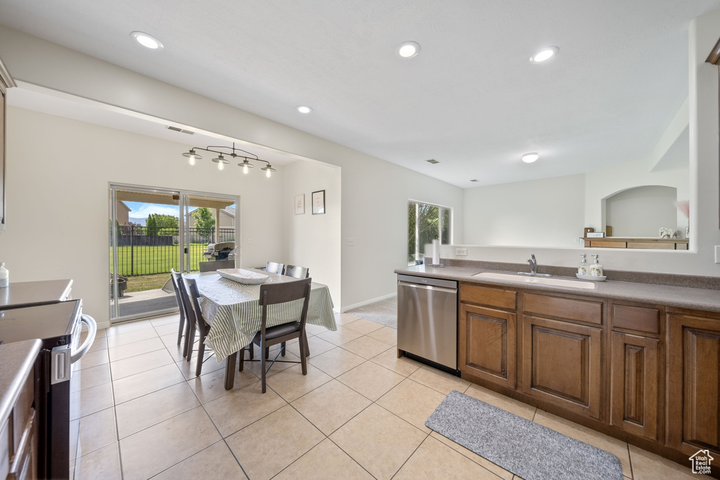 202 S 2035 W Lehi, UT 84043