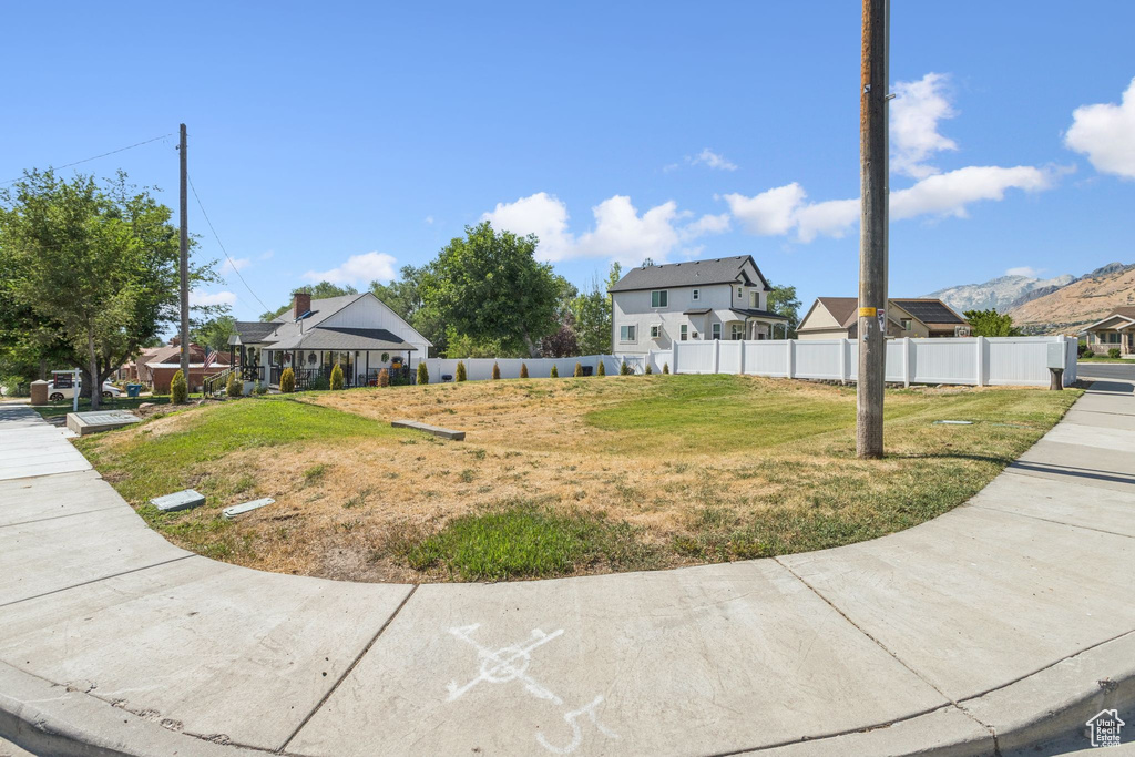 175 GROVE CREEK DR Pleasant Grove, UT 84062