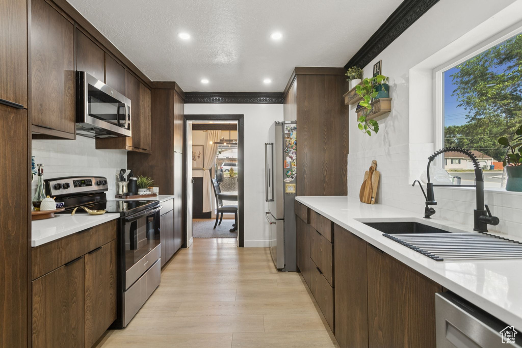 175 GROVE CREEK DR Pleasant Grove, UT 84062