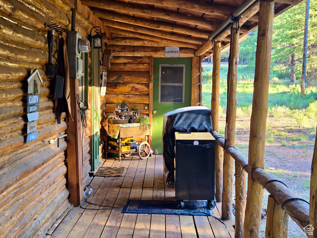 Deck featuring grilling area