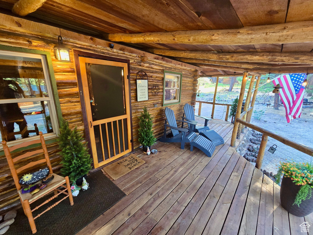 View of wooden deck