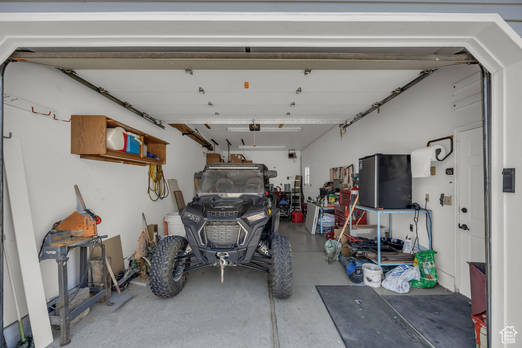 3820 FOXGLEN DR Roy, UT 84067