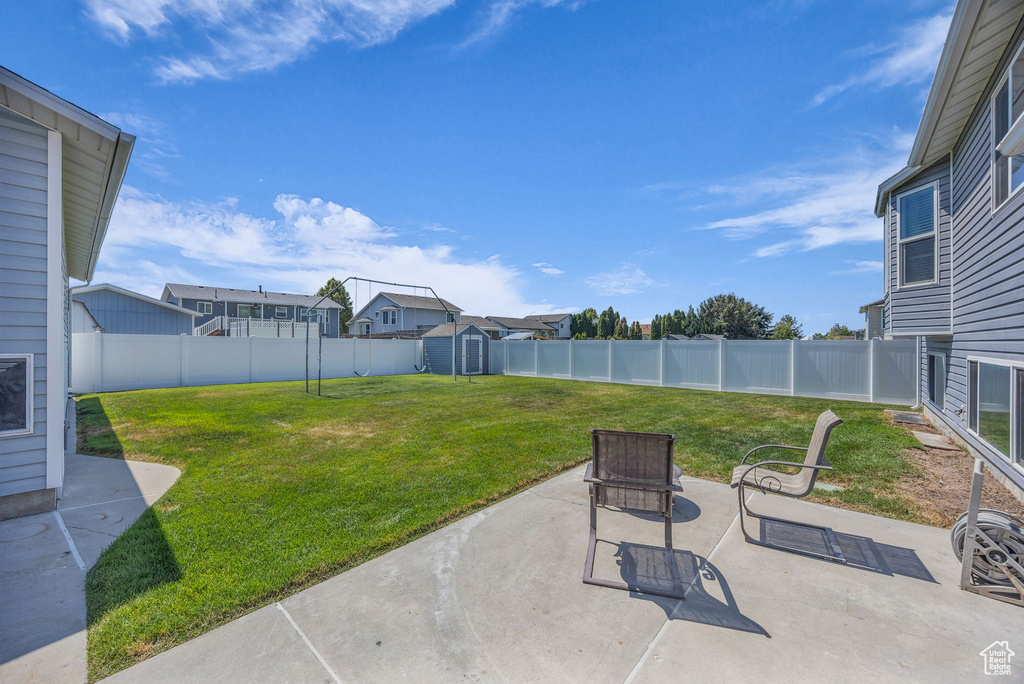 3820 FOXGLEN DR Roy, UT 84067