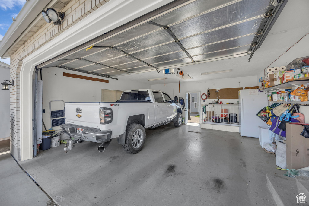 3820 FOXGLEN DR Roy, UT 84067