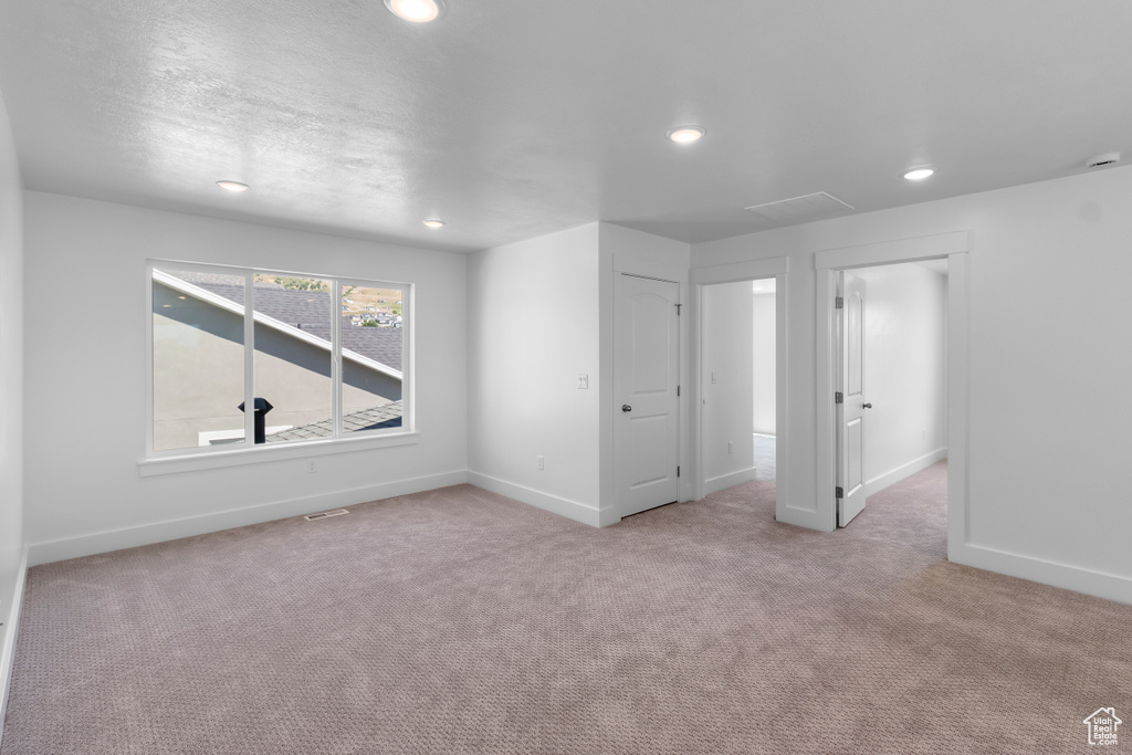 201 E 580 N Providence, UT 84332