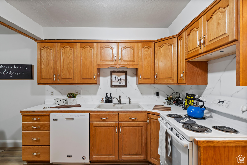 5430 S 850 E South Ogden, UT 84405