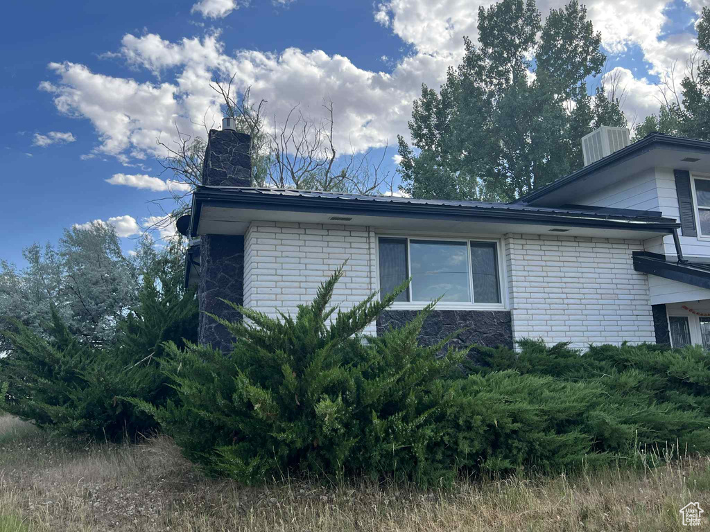 736 E 1500 N Vernal, UT 84078