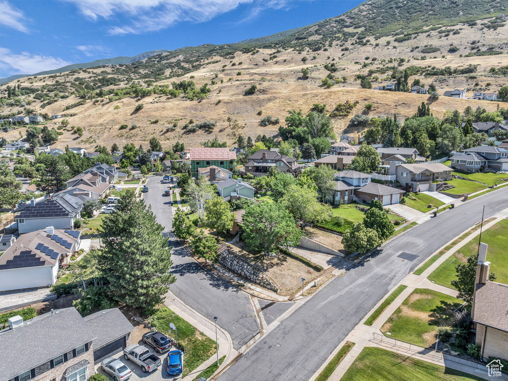 1834 N 200 E Centerville, UT 84014