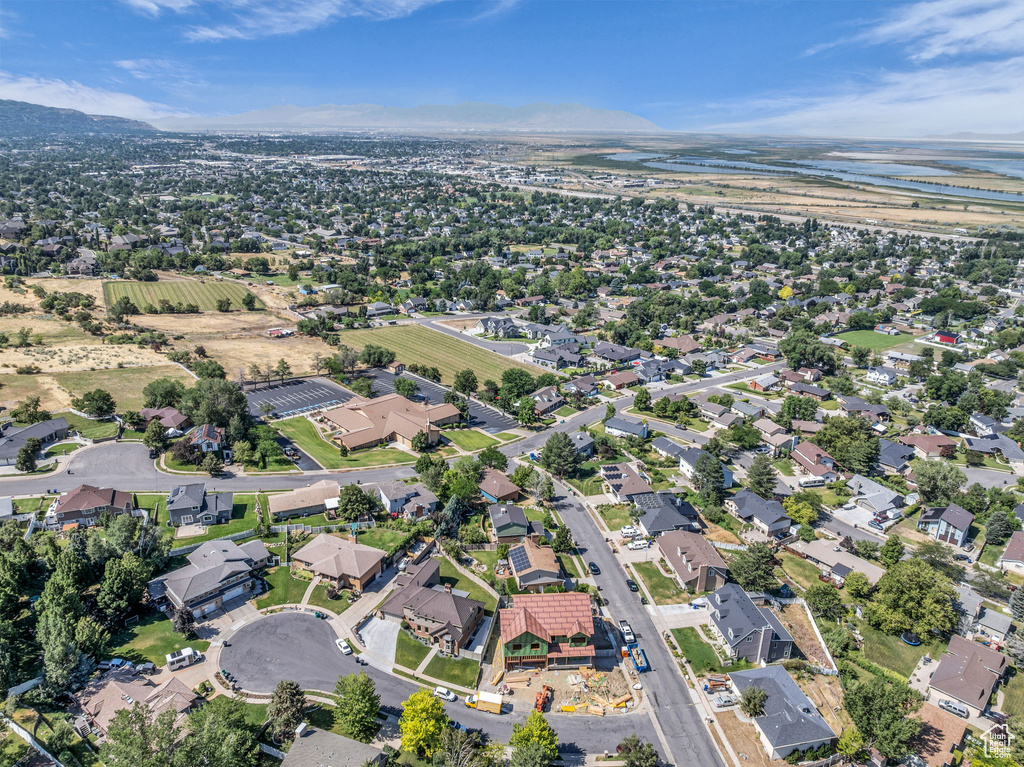 1834 N 200 E Centerville, UT 84014