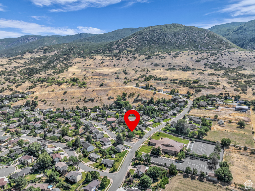 1834 N 200 E Centerville, UT 84014