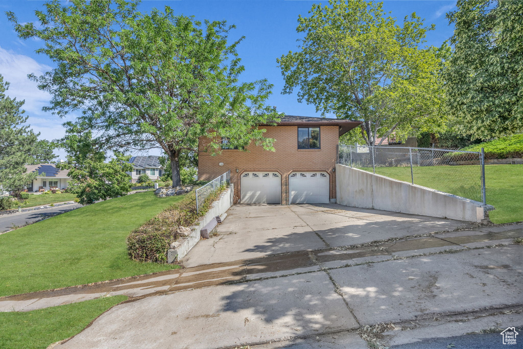 1834 N 200 E Centerville, UT 84014