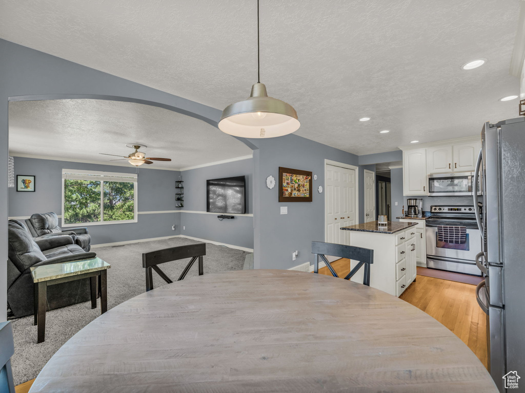 1834 N 200 E Centerville, UT 84014