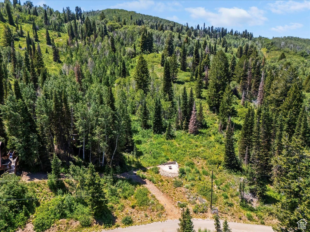 15587 E 700 S Huntsville, UT 84317